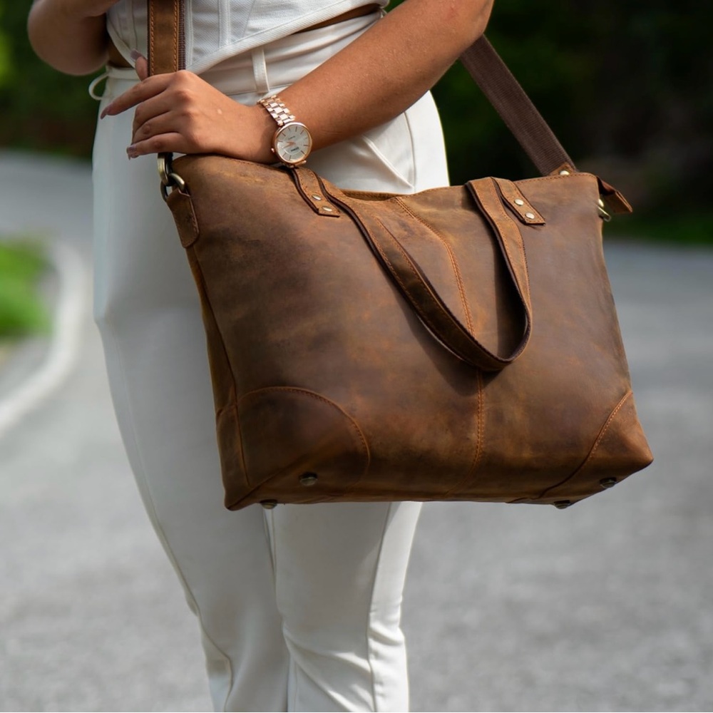 Tote Leather Bag and Crossbody Bag - Picture 11 of 16
